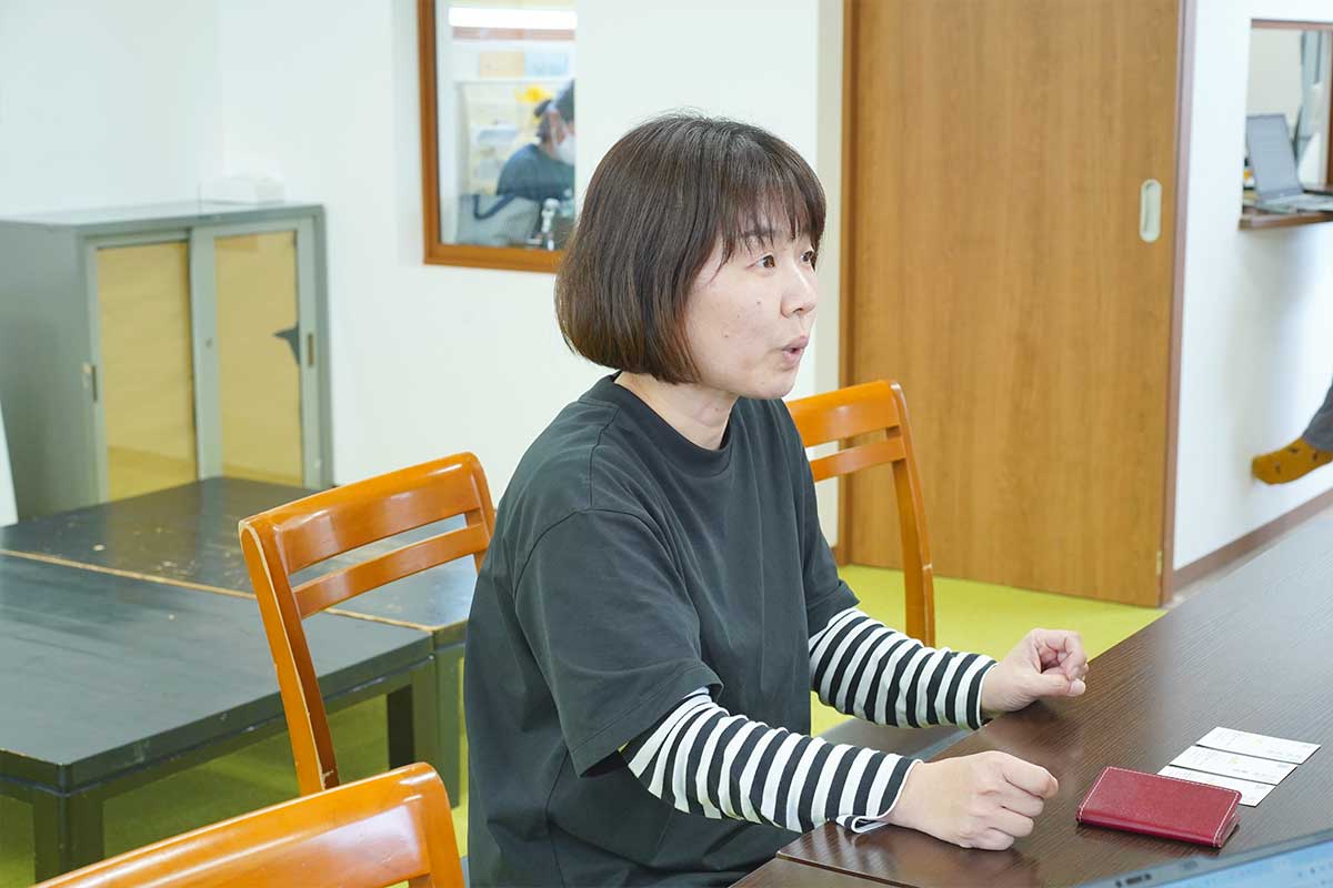 時間のかかる紙の書類・手入力によるミスが課題